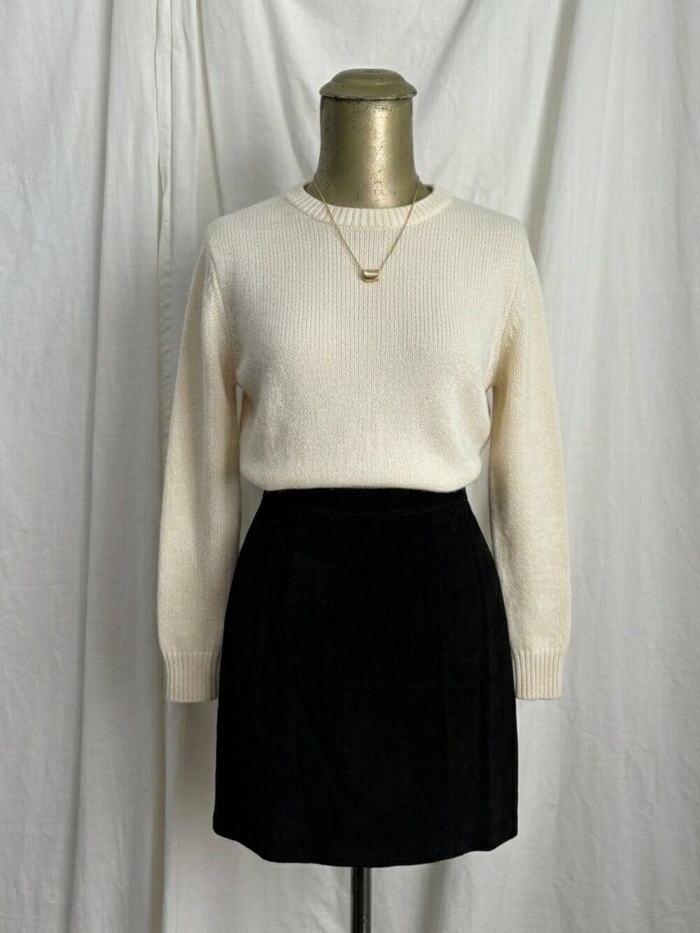 Vintage Black Suede Leather Mini Skirt XS 26" Pencil Boho Western Fall Classic